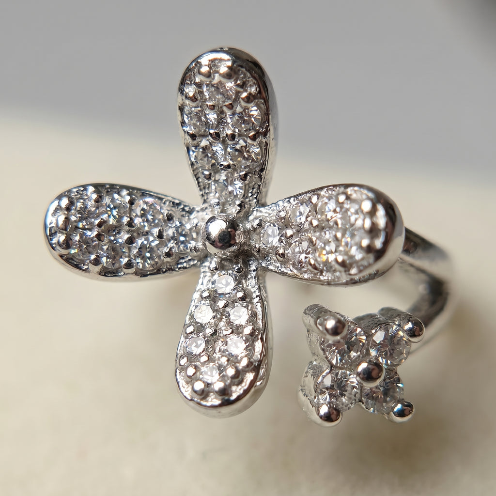 Silver Pavé Flower Earrings