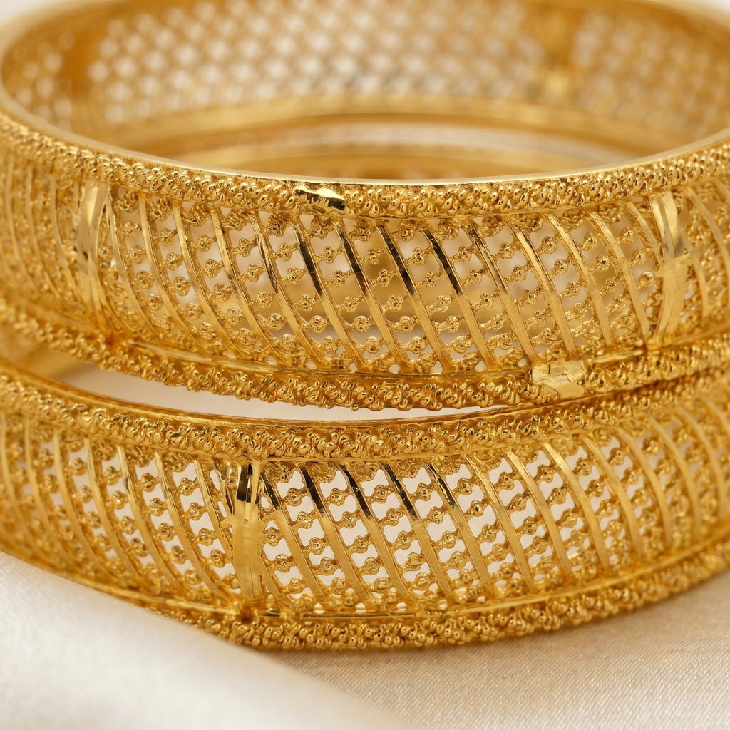 Gold Wide Rope-Bar Diagonal Open-Grille Bangle Pair