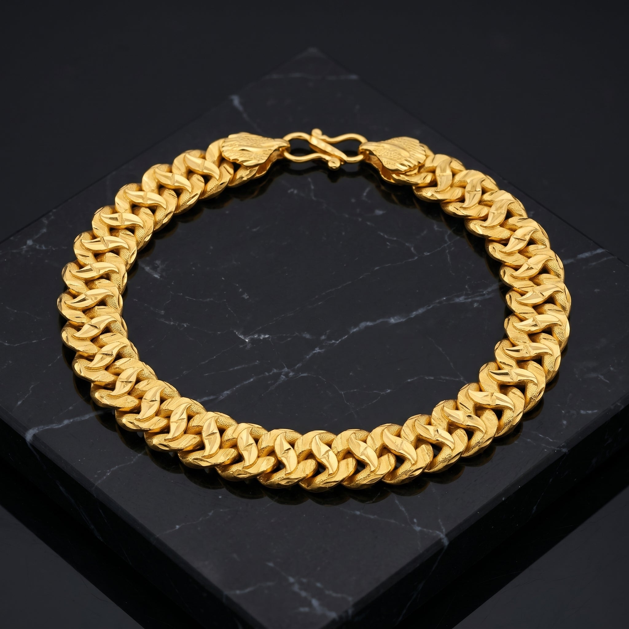 Gold Diamond-Cut Cuban Link Bracelet