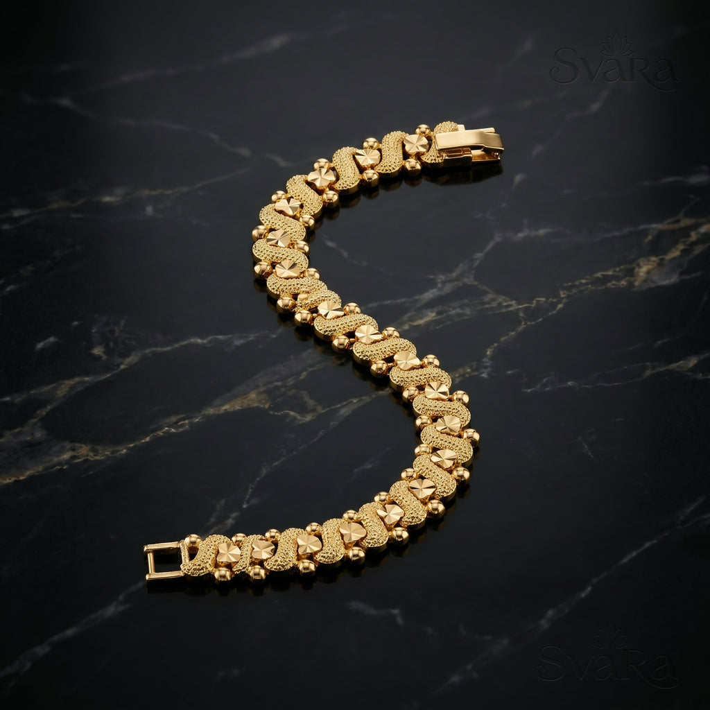 Gold Diamond-Cut Scroll Link Bracelet
