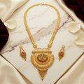 Gold Lotus Petal Fan Tassel Necklace Set