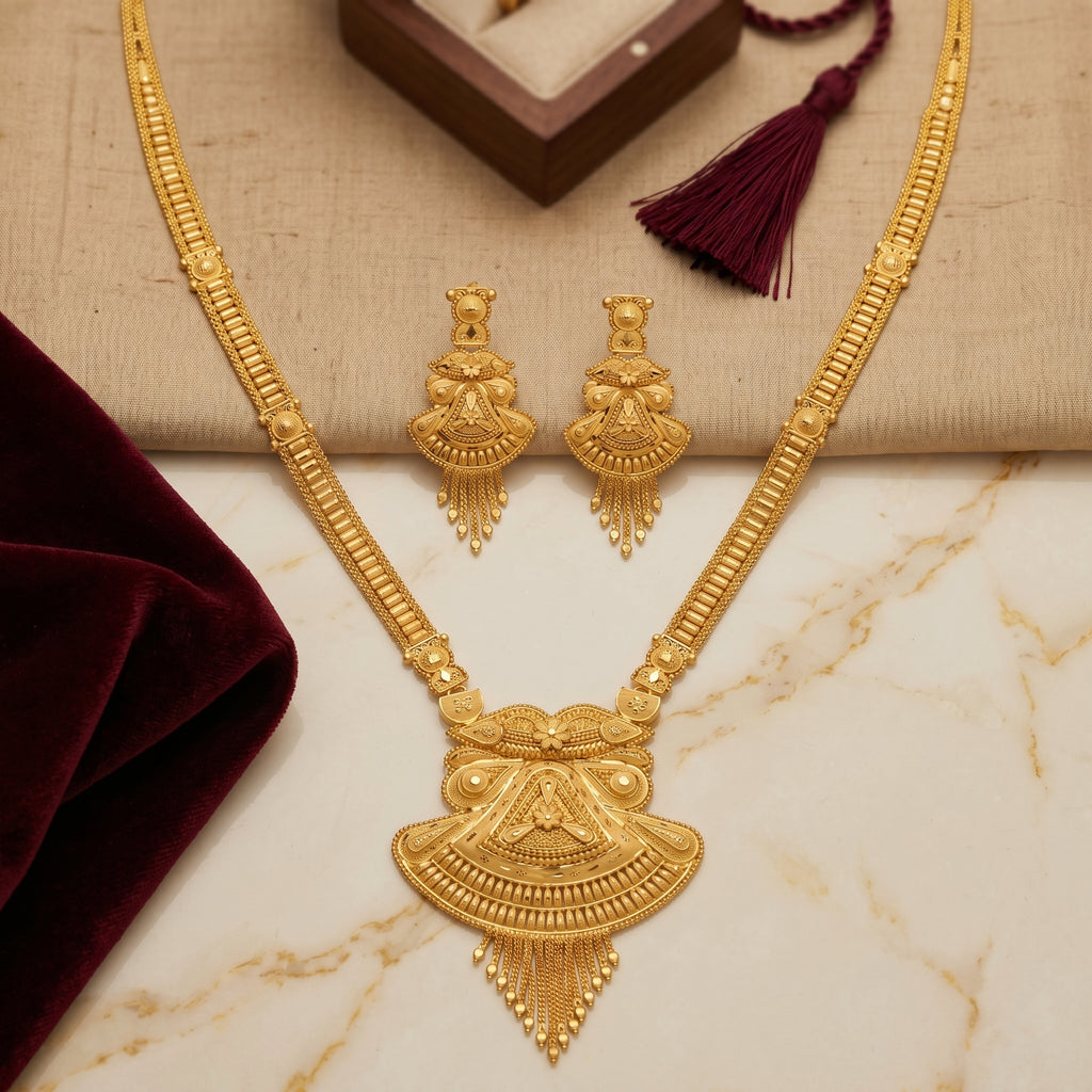 Gold Filigree Fan Tassel Necklace Set