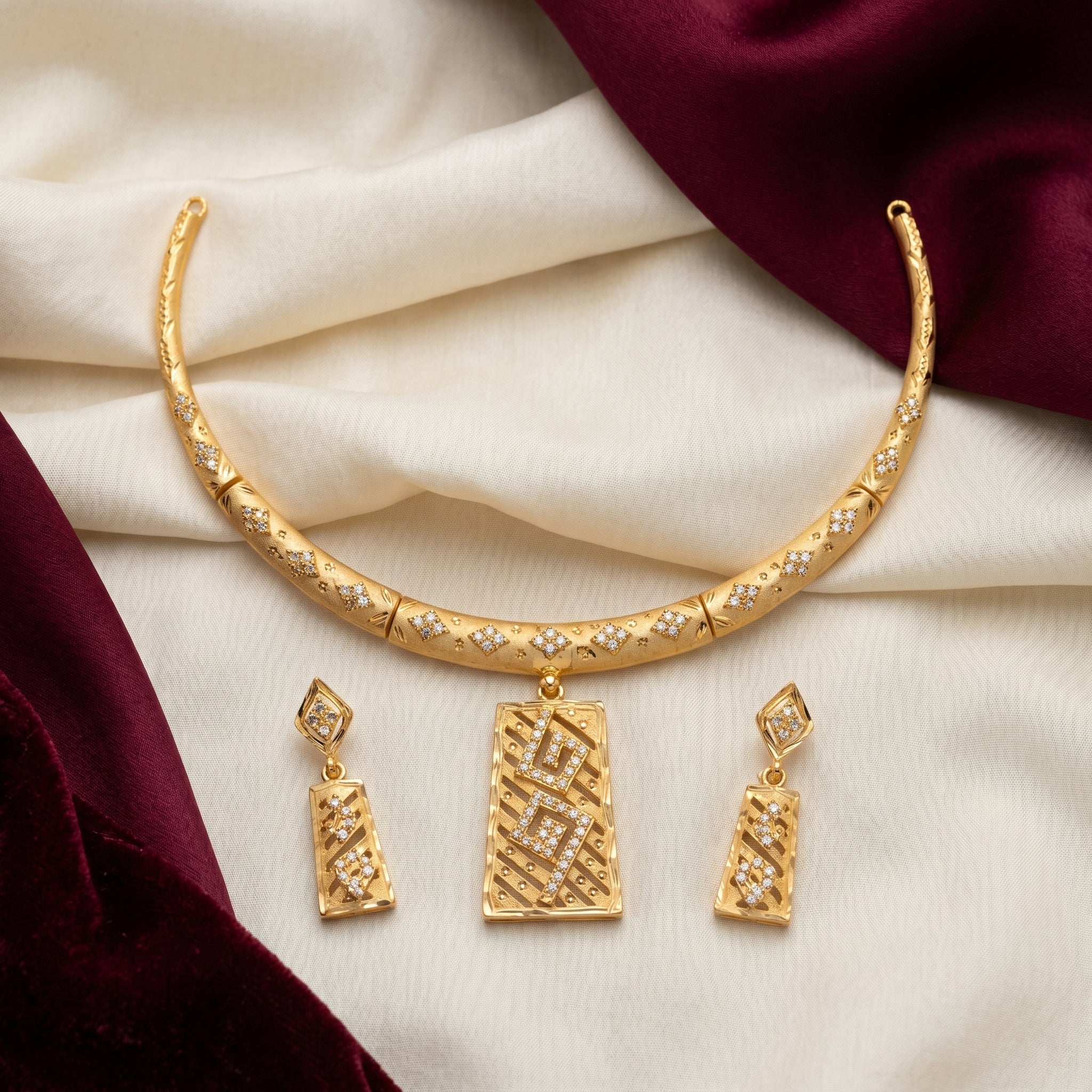 Gold CZ Geometric Lattice Hasli Necklace Set