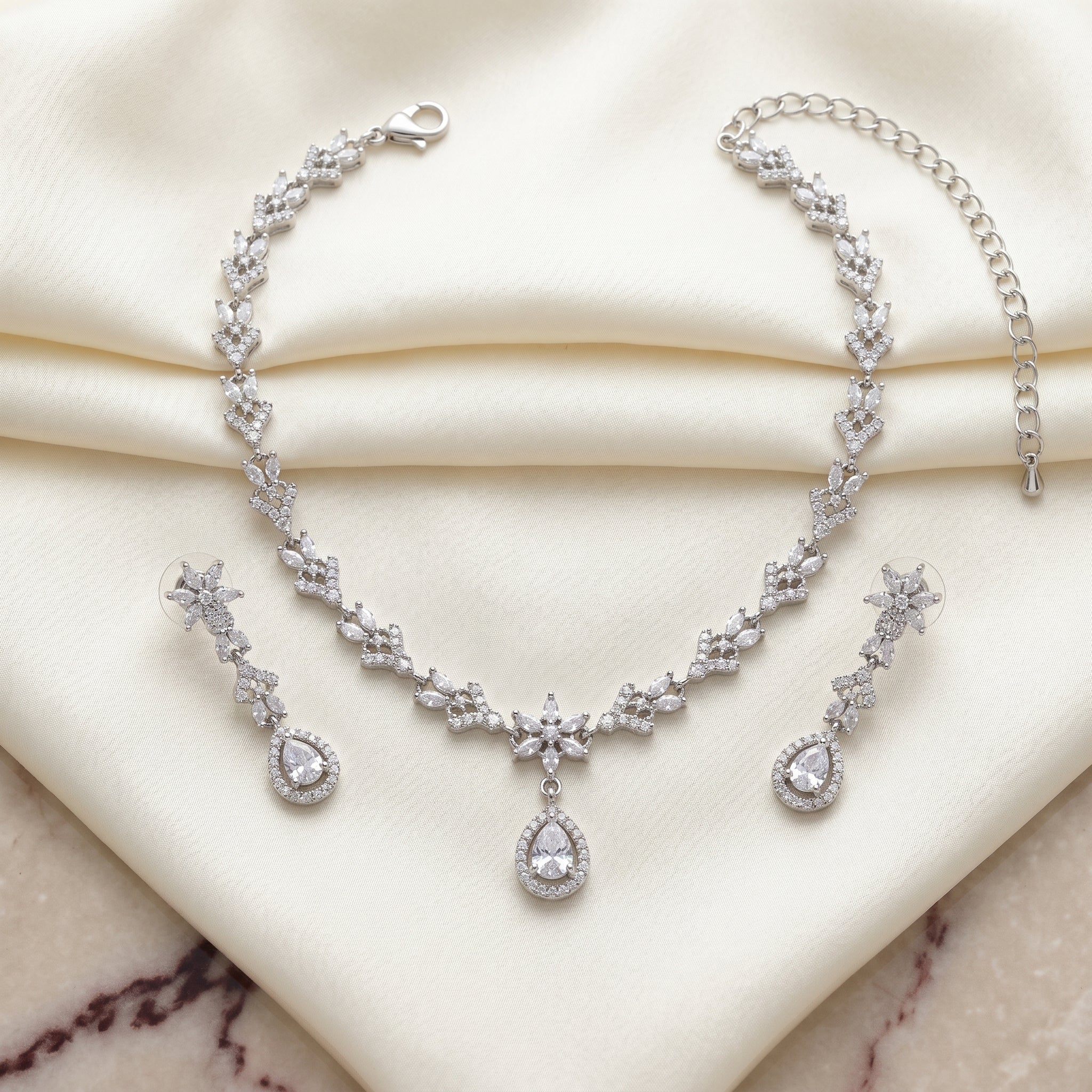 Silver Diamond-Look Floral Vine Necklace Set