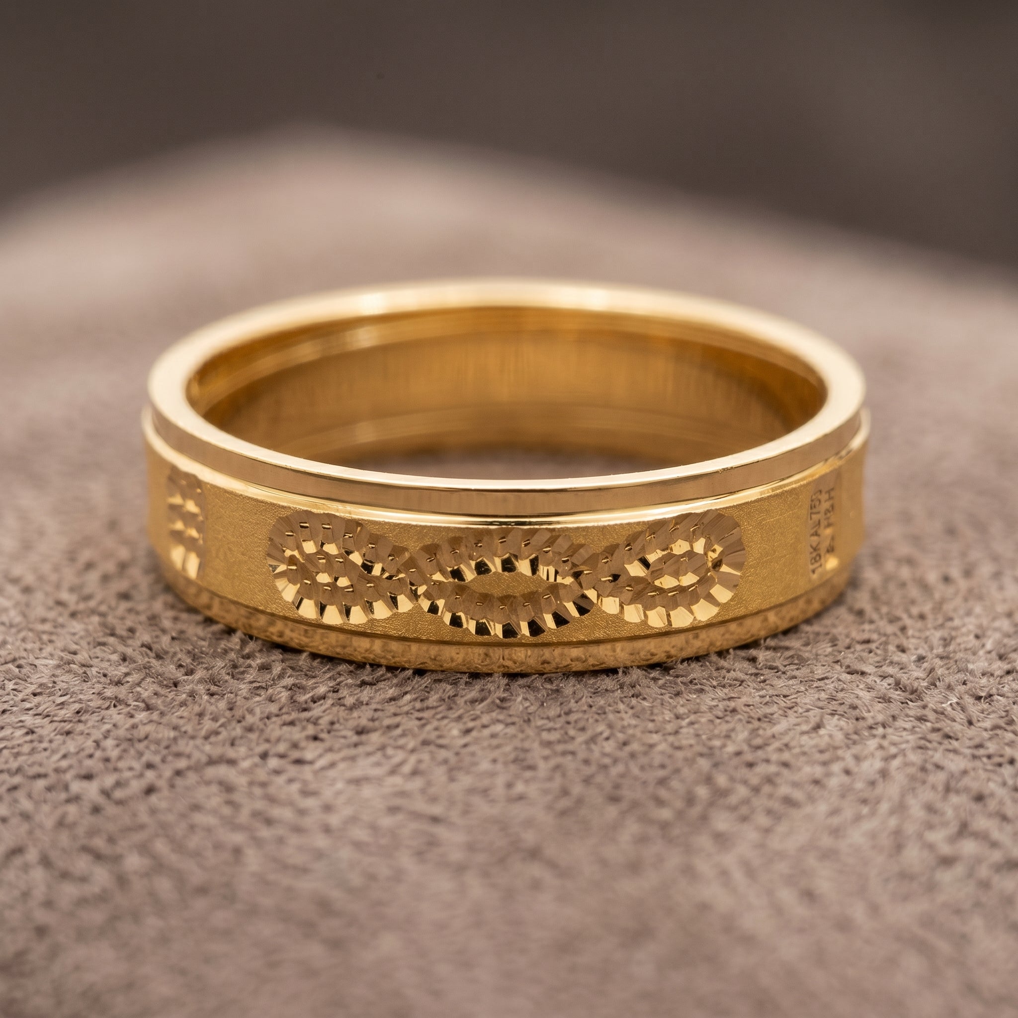 Gold Sunburst Engraved Band Ring