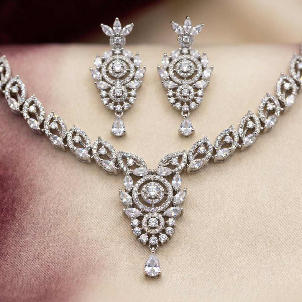 Marquise Leaf Medallion Necklace Set