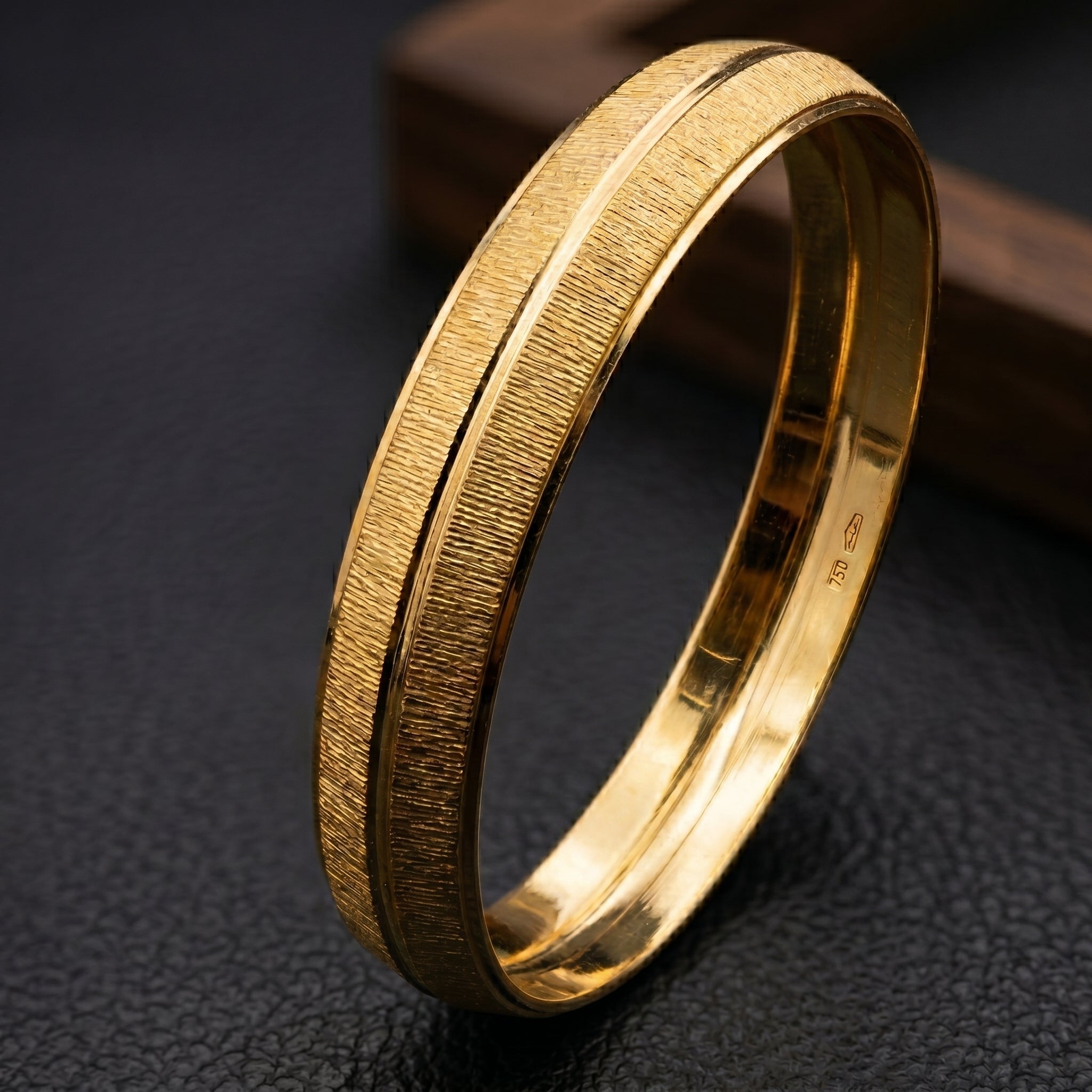 Gold Bark Texture Raised Edge Bangle